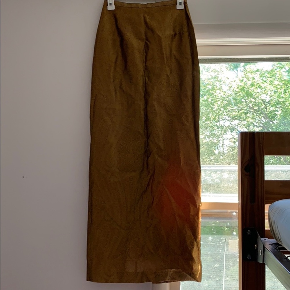Beautiful Long pencil skirt with slit 100% silk